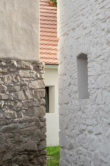 Nowoczesne mieszkanie w starym domu, projekt Atelier 111 Linka, Atelier 111