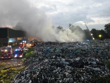 Dogaszanie składowiska śmieci w Skawinie 