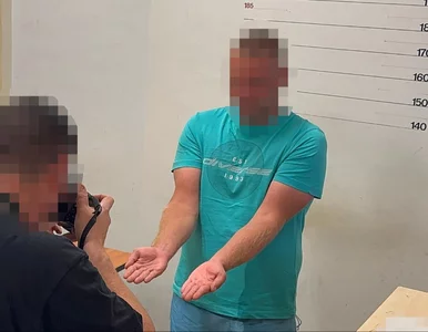 Miniatura: Bez powodu uderzył 20-latka w twarz....