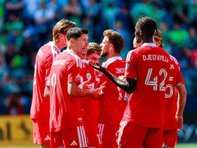 Miniatura: MLS: Lewandowski uratował remis. Odpowiedź...