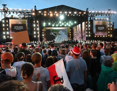 Miniatura: Prowadziła koncert nie(zakazane) piosenki....