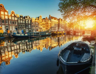 Miniatura: Poważne zmiany w Amsterdamie. Turyści...