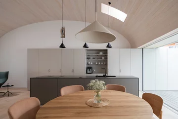 Nowoczesne mieszkanie w starym domu, projekt Atelier 111 Linka, Atelier 111