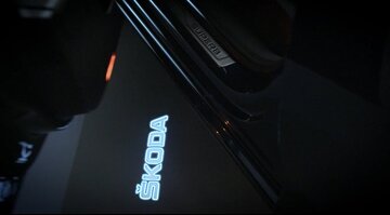 Skoda Superb (teaser)