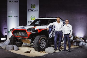 Krzysztof Hołowczyc wystartuje w&nbsp;Dakarze
