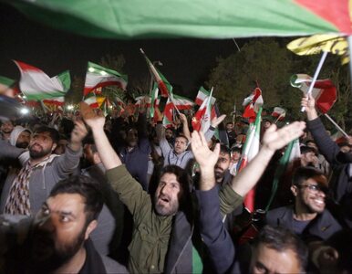 Miniatura: Irańczycy świętują atak na Izrael. Tysiące...