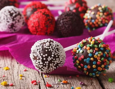 Miniatura: Jak zrobić cake pops czyli słynne lizaki z...