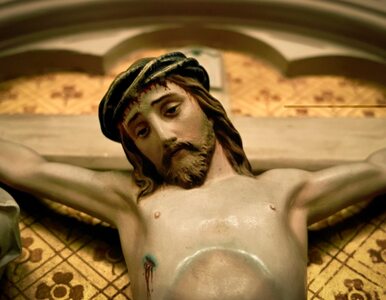 Miniatura: Oblała obraz Jezusa. "Uszkodziła ramę,...