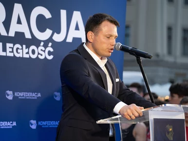 Miniatura: Kandydat Konfederacji wziął winę na...