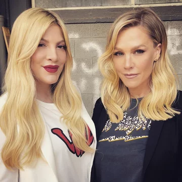 Tori Spelling i Jennie Garth 