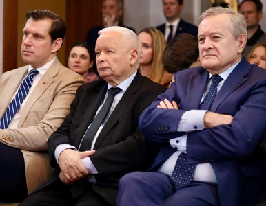 Miniatura: Echa politycznej burzy w PiS, nowe fakty...