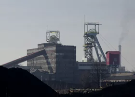 Miniatura: Wiesz, z czego słynie Bełchatów, Mielec...