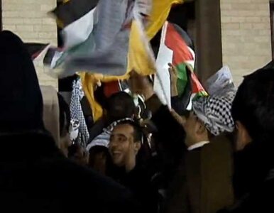 Miniatura: Ramallah: Wielka radość Palestyńczyków po...