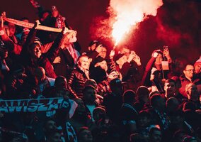 Miniatura: Polscy kibice zatrzymani na Malcie....