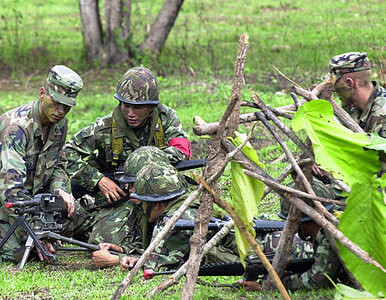 Miniatura: Żołnierze Tajlandii zginęli w katastrofie...