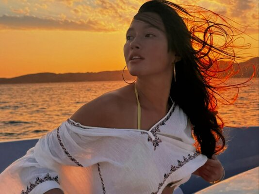 Miniatura: Lily Chee – 21-letnia modelka, która...