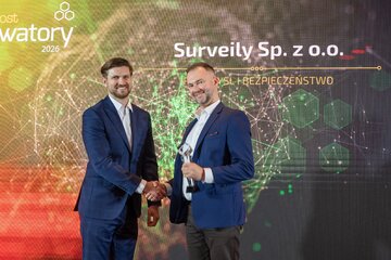 Damian Skowron, redaktor zarządzający wprost.pl i&nbsp;Wojciech Tubek, prezes zarządu Surveily Sp. z&nbsp;o.o