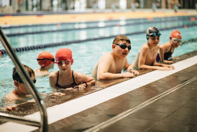 Zawody Pływackie dla Dzieci i Młodzieży z Hemofilią
