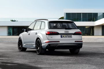 Nowe Audi Q7 TFSI e quattro 