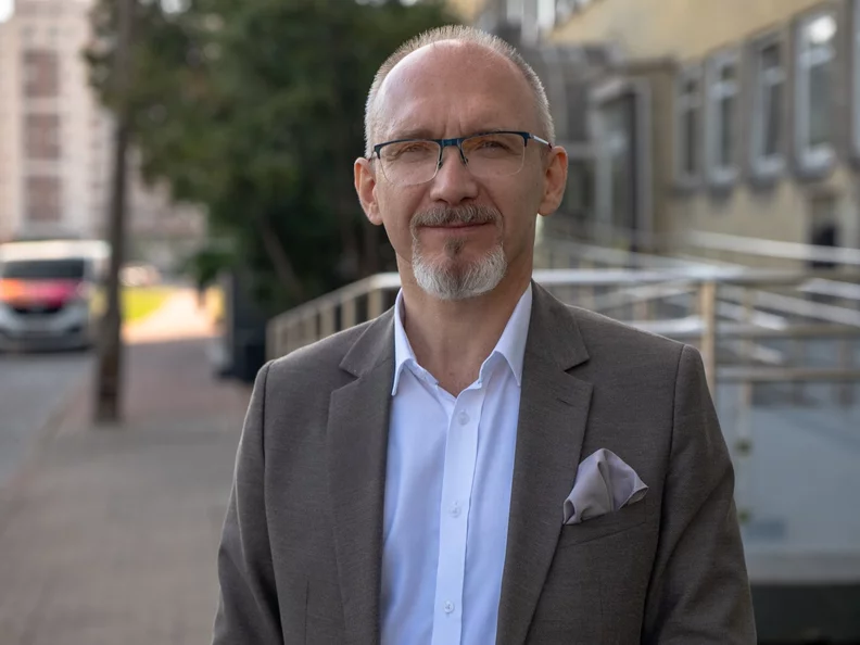 Miniatura: „Czytam dokumentację medyczną i oczom nie...