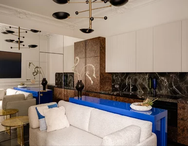 Miniatura: Opowieść szkatułkowa. Apartament...