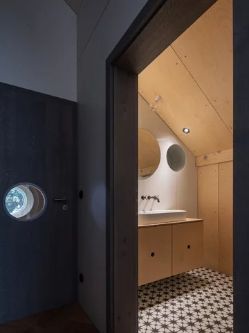 Remont starej chaty, projekt Studio Plyš 