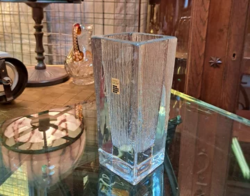 Design vintage na targu staroci w Broniszach 