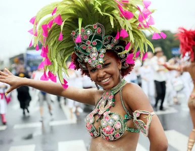 Miniatura: "Oddajemy warszawską ulicę cudzoziemcom,...