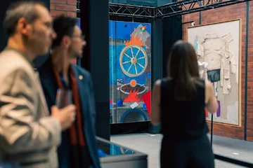 Jubileusz 21-lecia HOLA Design był okazją do spotkania przedstawicieli świata architektury, designu, sztuki i rynku nieruchomości. Wieczór zainaugurował nowy cykl wydarzeń poświęconych współczesnej architekturze, wzornictwu i stylowi życia 