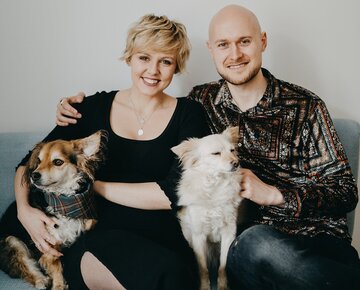 Joanna Humerczyk i&nbsp;Szymon Wieczorek, właściciele marki świec Soy Witch w&nbsp;100 proc. bez element&oacute;w odzwierzęcych
