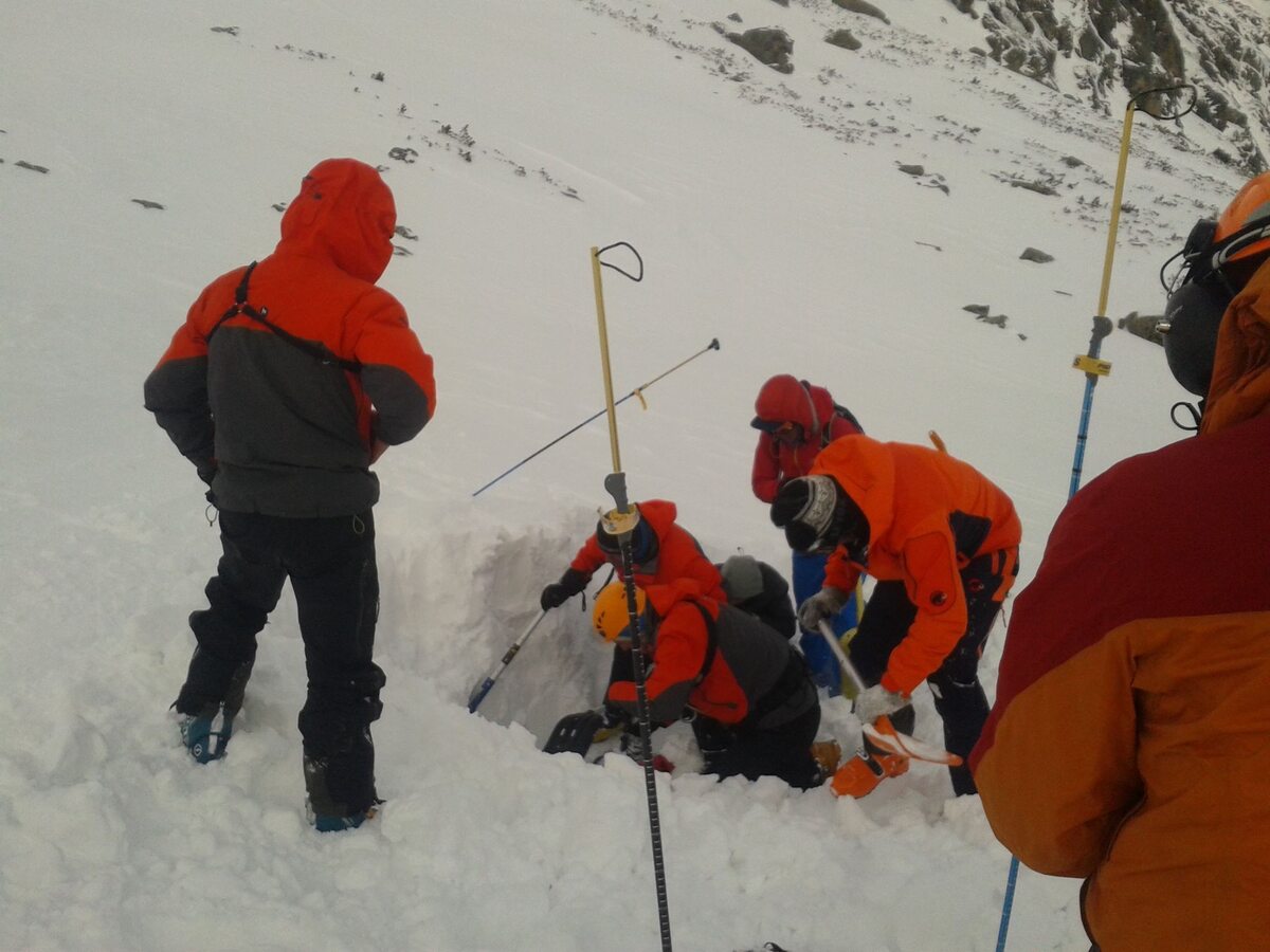 Akcja poszukiwawcza prowadzona w Tatrach przez słowackich ratowników górskich 