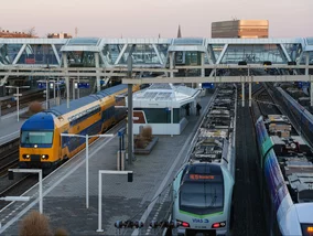 Miniatura: Kosztuje tyle co Pendolino, a jeździsz...