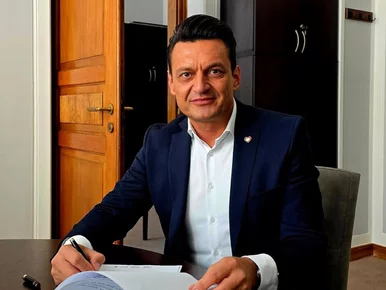 Miniatura: Na antenie wypalił: „cóż szkodzi...