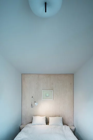 Remont domu kostki z lat 50. XX wieku, projekt Mimosa Architects 