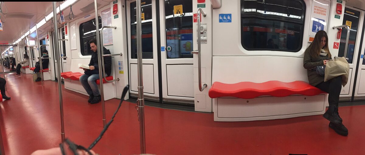 Metro w Mediolanie 