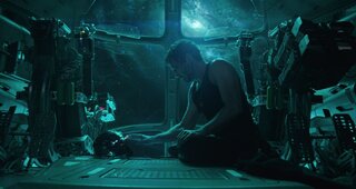 kadr z filmu "Avengers: Endgame" (2019)