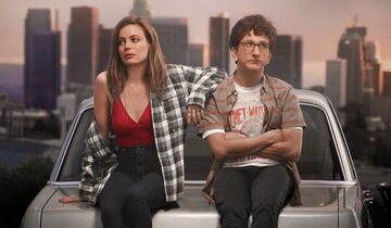 kadr z&nbsp;serialu "Love" (2016)