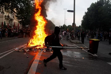 Chaos na ulicach Hamburga panował już w piątek 