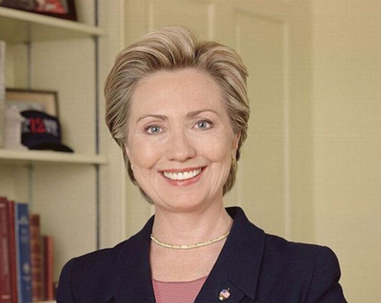 Miniatura: Kogo całuje Hillary Clinton?
