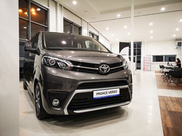 Samochody dostawcze Toyoty w&nbsp;Toyota Professional Wesoła