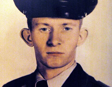 Miniatura: Uciekł do Korei Północnej, wydostał się po...