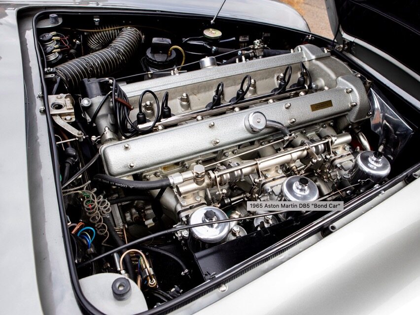 Aston Martin DB5 z 1965 roku – auto Jamesa Bonda 