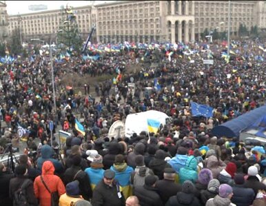 Miniatura: Protestujący w Kijowie całą noc czuwali...