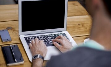 SerwerSms.pl.SMS a finanse osobiste