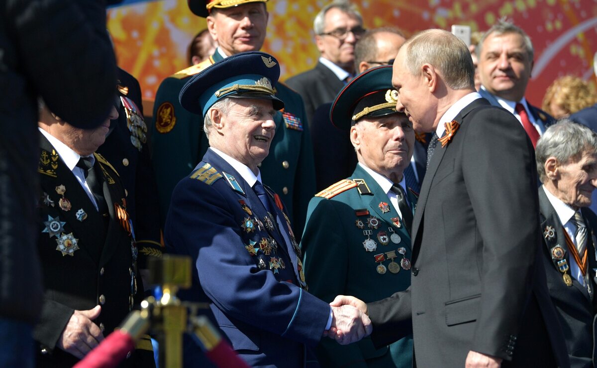 Władimir Putin z weteranami 