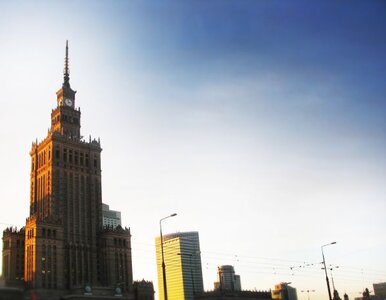 Miniatura: Warszawa: zderzenie osobówki i autobusu