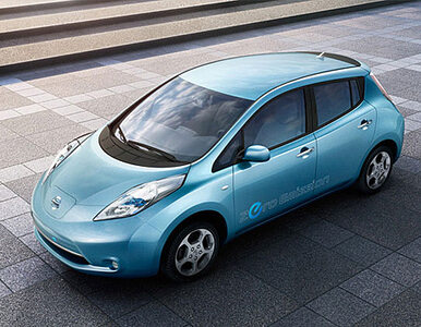 Miniatura: Nissan sprzedał pierwszy samochód elektryczny