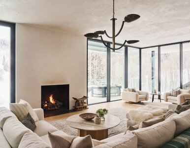 Miniatura: Dom ukryty wśród drzew. Ta górska...