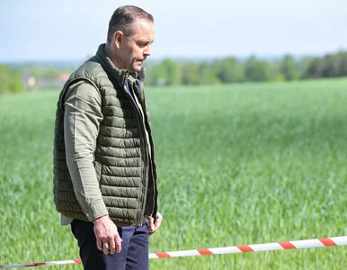 Miniatura: Mieszkania Nawrockiego pod lupą. „Kupił...