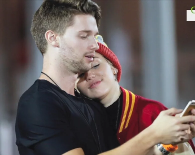 Miniatura: Miley Cyrus rozstała się z Patrickiem...